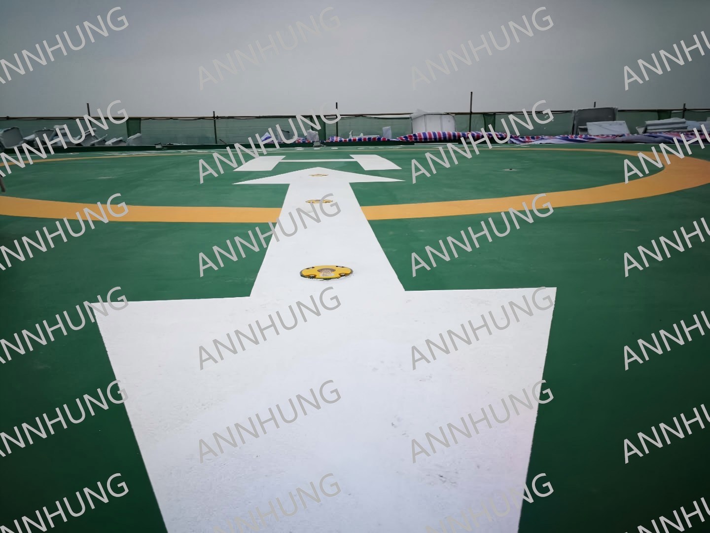 Laatste bedrijfscasus over Building Rooftop Helipad Case Study: AH-HP-I Serial LED Heliport Inset Light